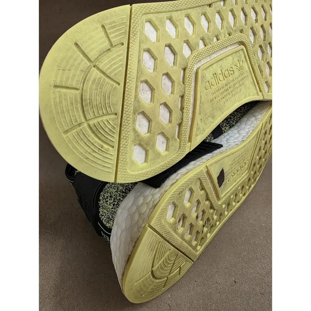 Adidas Sz 10.5) Mens Shoes Bounce NMD_R1 Yellow - EE4400